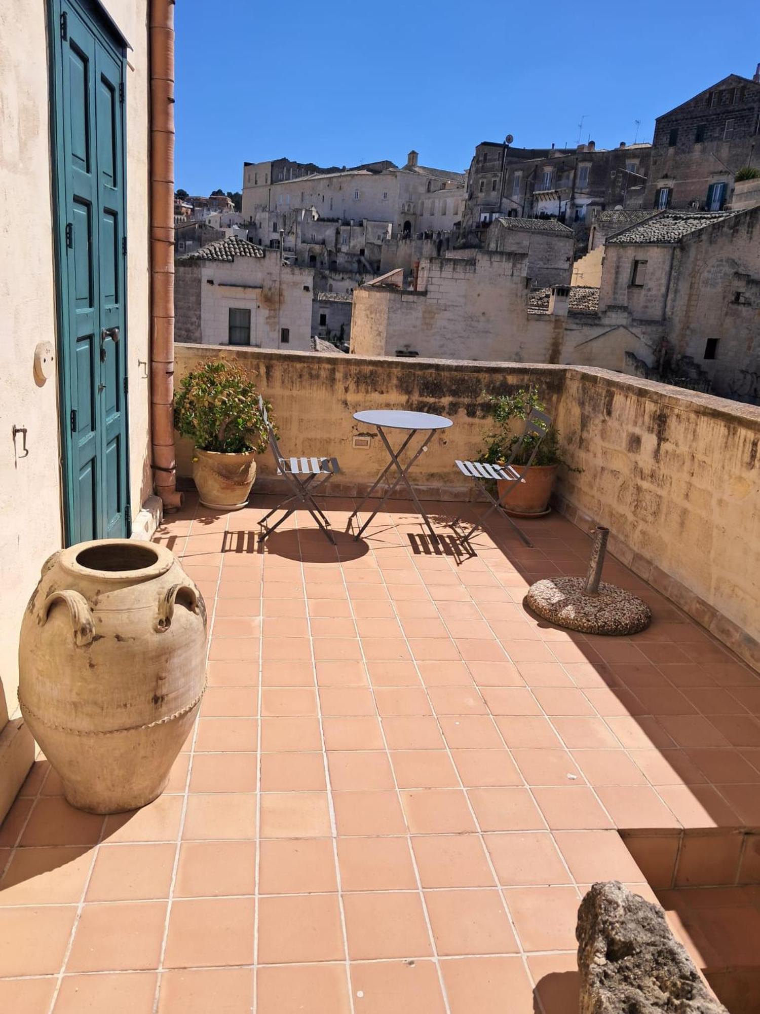 Le Tre Vie Apartment & Room Matera Exterior photo